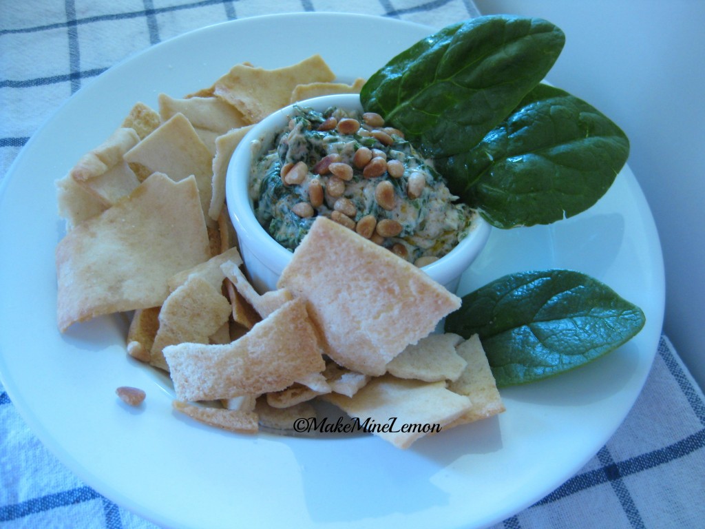 ©MakeMineLemon - Spicy Spinach Dip